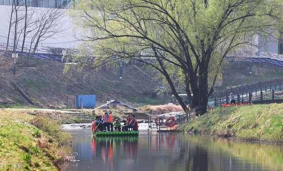 서초구, '양재천 천천투어·어르신 하루여행' 운영