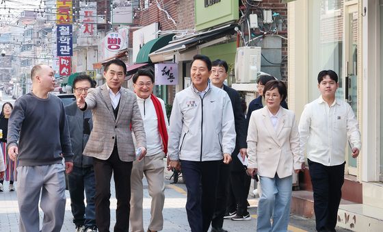 오세훈 시장, '쌍리단길' 민생현장 방문