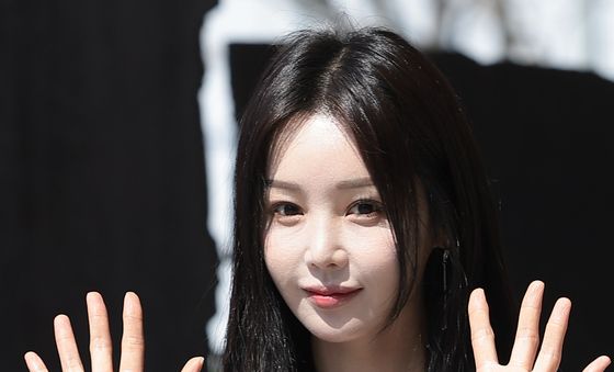 남규리, 한결같은 꽃 미모