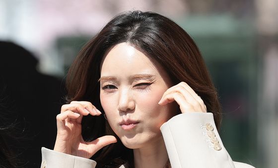 씨야 김연지, 윙크 플러팅