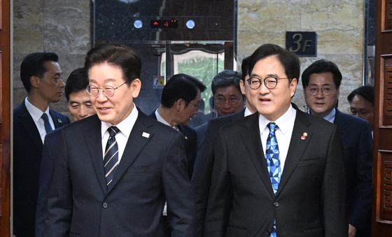 국회 도착하는 이재명 대통령