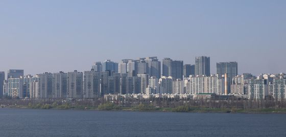 서울 아파트 일주만에 상승폭 2배 기록