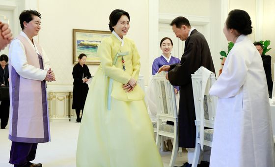 김혜경 여사, 한복생활 유네스코 등재추진단 차담회