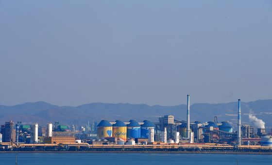 모처럼 맑은 하늘