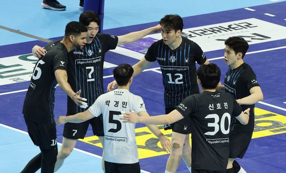 현대캐피탈 '승리 위해'