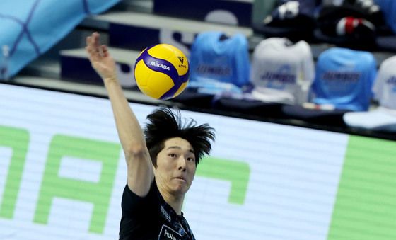 김진영 '아무도 없네'