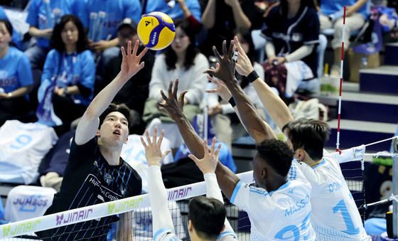 허수봉 '날 막을순 없어'