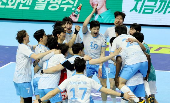 대한항공 '승리의 기쁨'