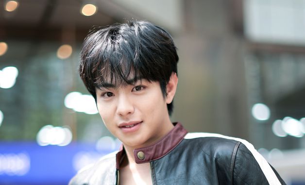 이븐 케이타, 소녀들의 왕자님