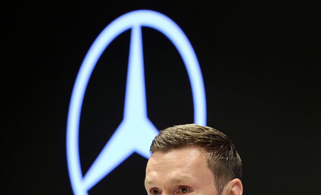 인사말 하는 마티아스 바이틀 메르세데스-벤츠 코리아 대표