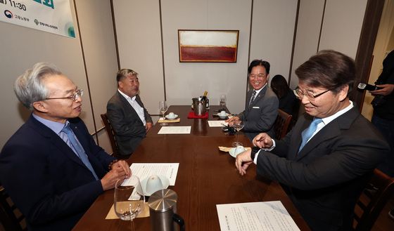 사회적대화 방향 논의 나선 노사정