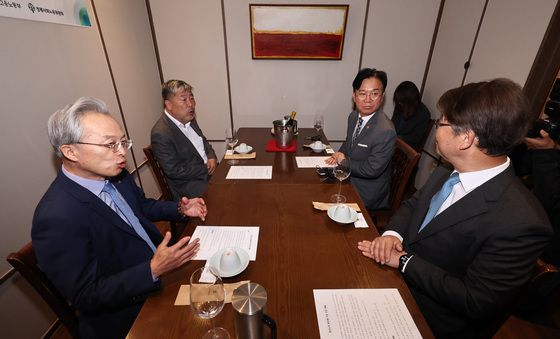 사회적대화 방향 논의 나선 노사정 대표