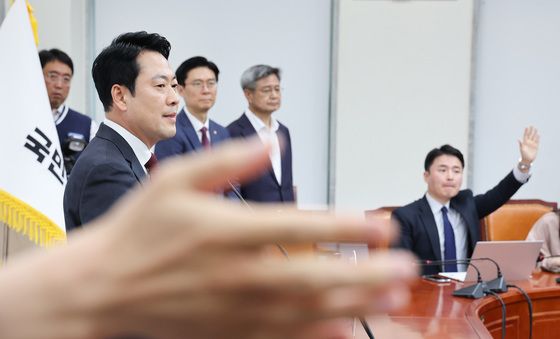 질문 받는 장동혁 대표