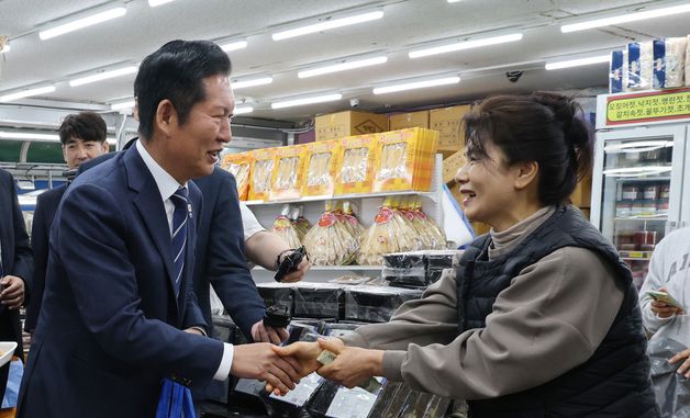 충남 보령 대천항수산시장 찾은 민주당