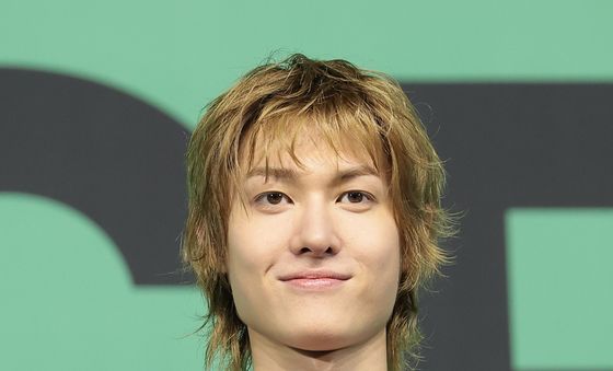 코르티스 마틴, 부드러운 미소