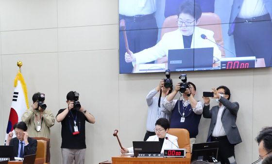 국회 재경위, 신현송 인사청문경과보고서 채택