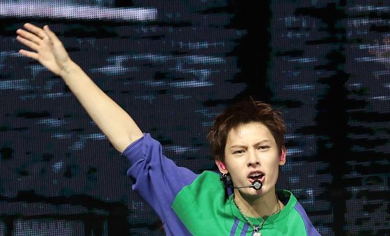 제임스, 파워풀한 맏형