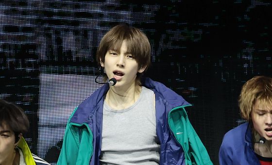 코르티스 주훈, 안구정화 무대