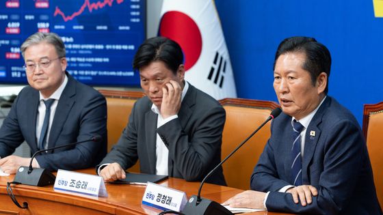 정청래 "재보궐 공천, 명망 있는 당내 인사 재배치"