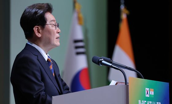 한-인도 비즈니스 포럼 발언하는 이재명 대통령