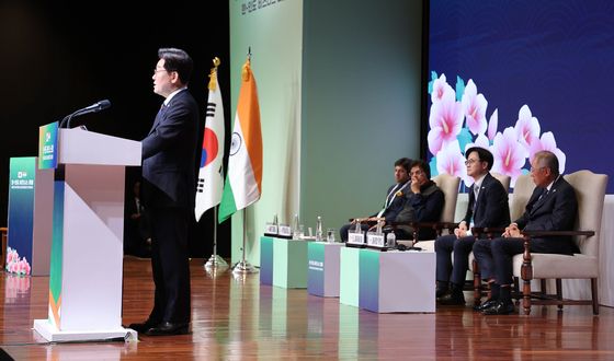 한-인도 비즈니스 포럼 발언하는 이재명 대통령