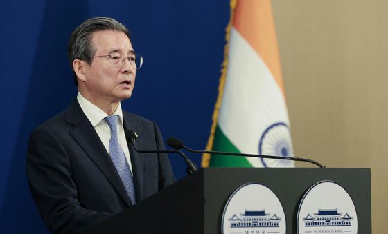 인도 순방 브리핑하는 김용범 정책실장