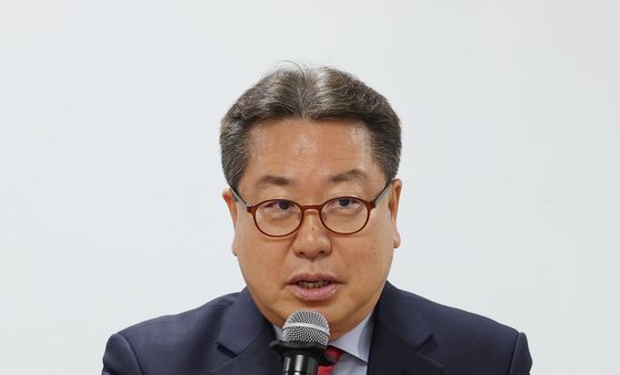 경기도의회 방문한 조광한