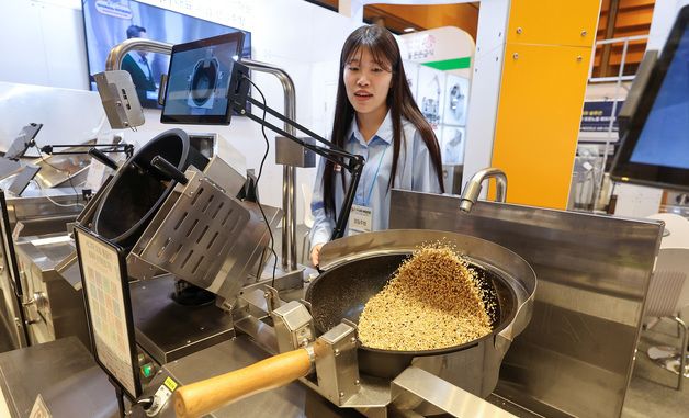 무거운 웍요리도 자동화