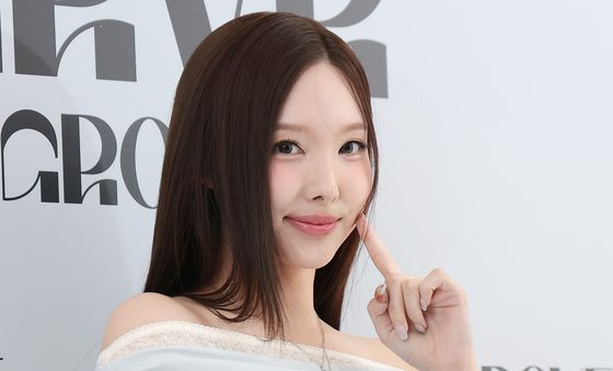 트와이스 나연, 싱그러운 볼 콕