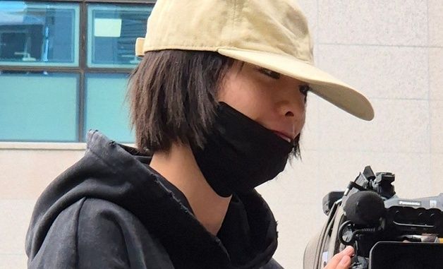 강도 자택 피해 입은 나나, 재판 증인 출석