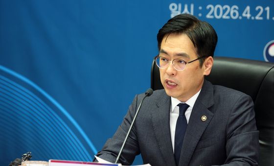 김민재 차관, 고유가 피해지원금 지급 준비 점검