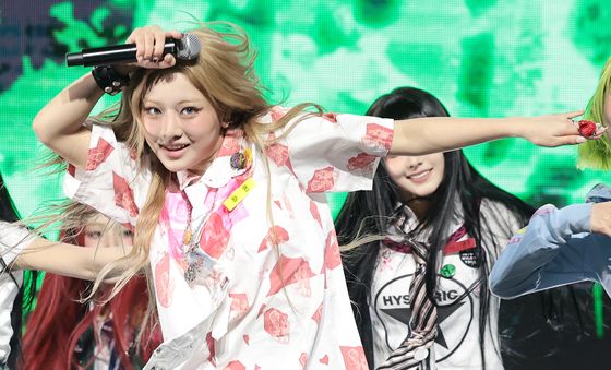 나하은, 꿈만 같은 데뷔 무대