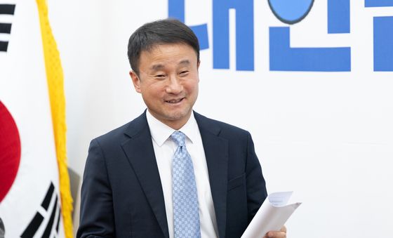 기자간담회 참석하는 한병도