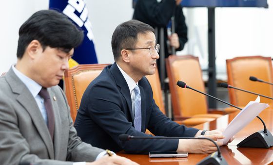 한병도 원내대표 "더 큰 기여의 길로"…연임 도전 위해 사퇴