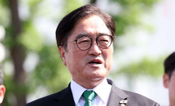 "5·18정신 헌법에 그대로 새겨 넣어야"