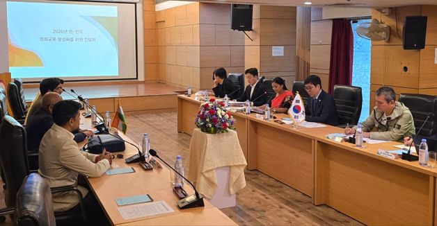 최휘영 장관, 한-인도 영화교류 활성화를 위한 간담회