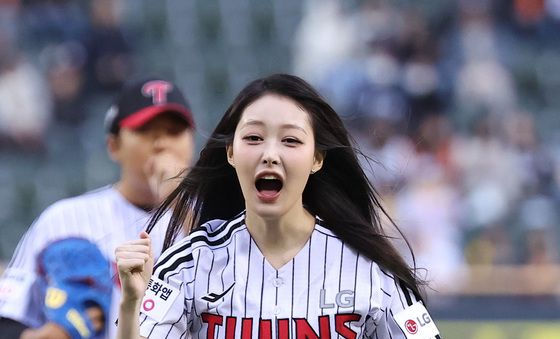 '패대기 시구 아쉬워'