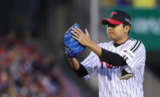 박수치는 송승기