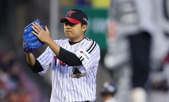 박수치는 송승기