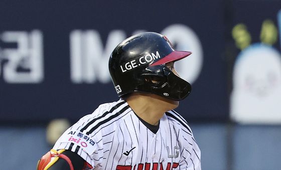 안타치는 천성호