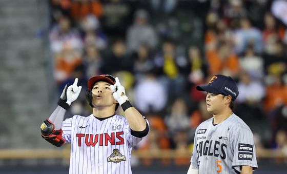 문성주, 선두타자 2루타