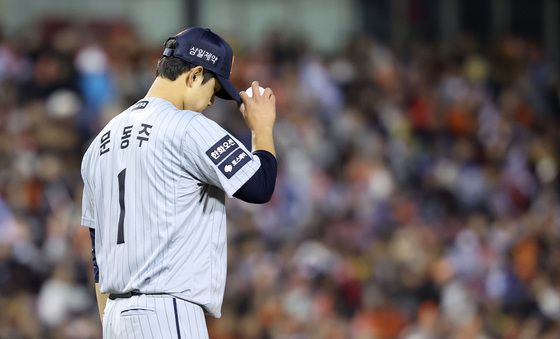 2타점 적시타 허용한 문동주