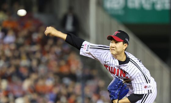 유영찬, LG 마무리 등판