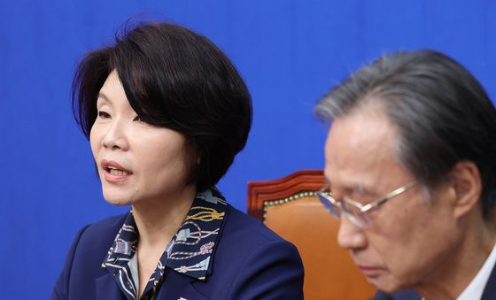 공약 발표하는 한정애 정책위의장