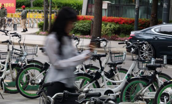 자전거의 날, 세워져 있는 '따릉이'