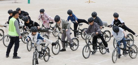 수원시, '찾아가는 자전거·개인형 이동장치(PM) 안전교육' 한다