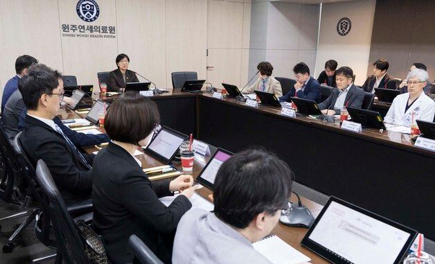 강원도 지역 응급의료 현안 점검하는 정은경 장관