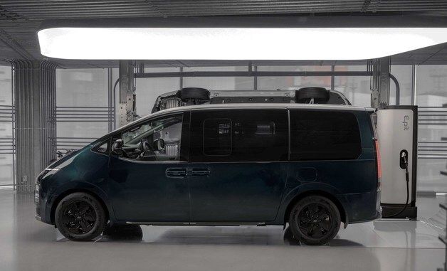 현대차, '더 뉴 스타리아 일렉트릭· 더 뉴 스타리아 리무진' 출시