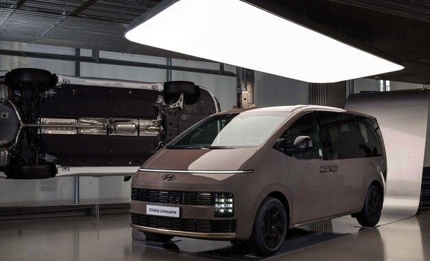 현대차, '더 뉴 스타리아 리무진 미디어 갤러리' 행사 진행