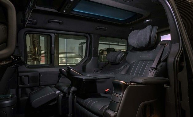 현대차, '더 뉴 스타리아 리무진 미디어 갤러리' 행사 진행